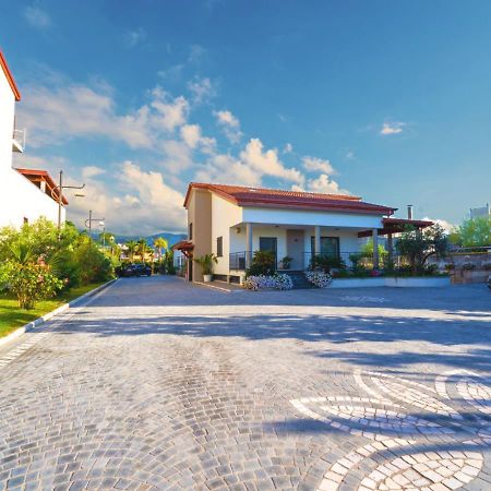 Villa Dei Cesari Bed & Breakfast Santa Maria La Carità Eksteriør billede